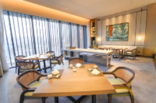 Zhangjiakou Grand Metropark Hotel