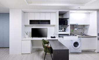 Bridge Residence Hotel