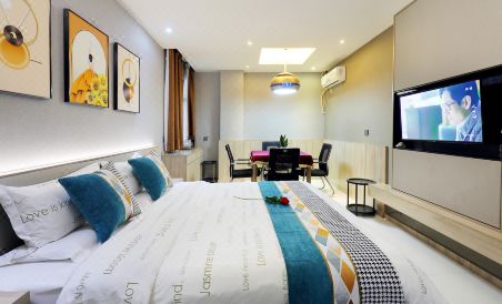 Zhixin Zhizihuakai Hotel - Housity