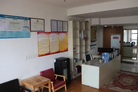 Chongqing Mingrui Apartment Отели рядом с достопримечательностью «Chongqing Traffic Vocational Institute»