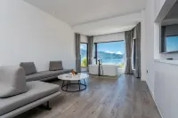 瀘沽湖·梵境Pure Land湖景休閒度假別墅飯店