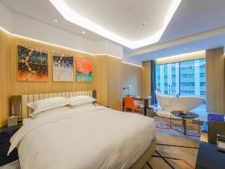 Jianzhi Hotel (Urumqi People's Square)