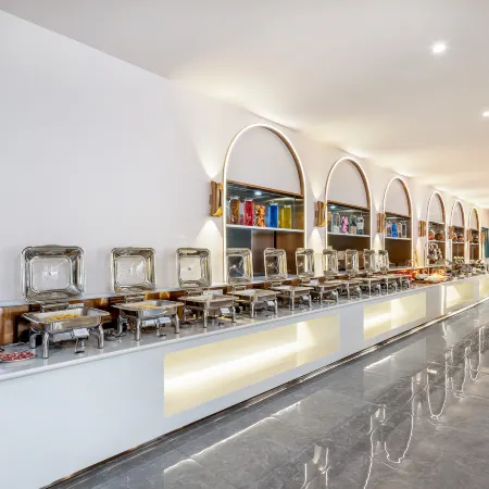 Zhonglian Platinum Minshan Hotel