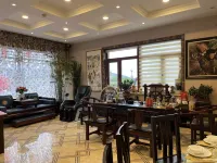 Manbu Yashe Boutique Hotel - parking