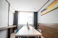 7Days Inn Hotel (Hebi Railway Station Qibin Avenue)