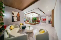 Qiqi L Hotel (Yucheng New Bus Station) Hotels in Dancheng
