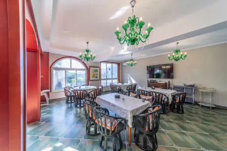 Shangshan Homestay (Beijing Mentougou Branch) Отели рядом с достопримечательностью «Gushan Village»