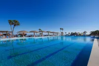 Lianjiang Dinghaiwan Resort Hotel - Infinity Pools
