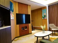 Jintai Marriott HoteI โรงแรมในซาหย่า