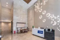 Fuzhou Yilan Fanghua Cinema Apartment (East Second Ring Taihe Branch)