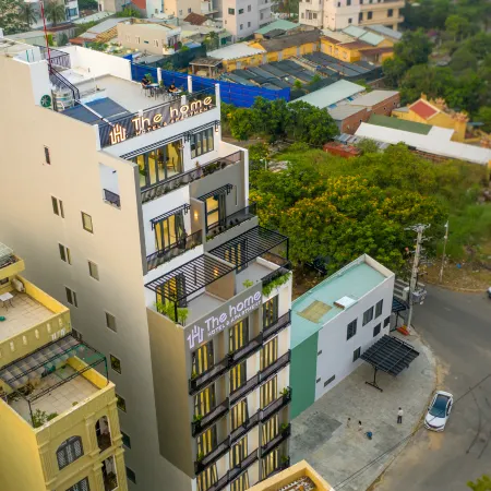 The Home Hotel & Apartment