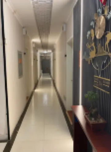 Sunshine Hotel