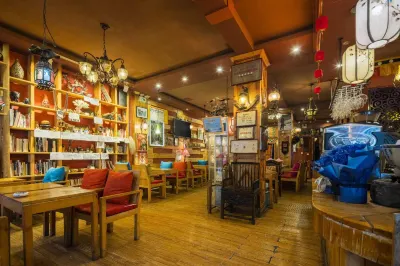 Amdo Coffee House Inn
