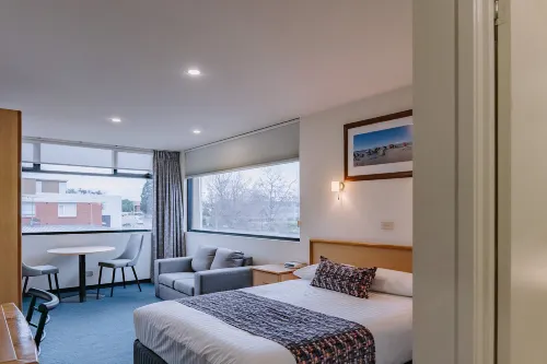 429 Apartments & Suites Hotels in Sandy Bay