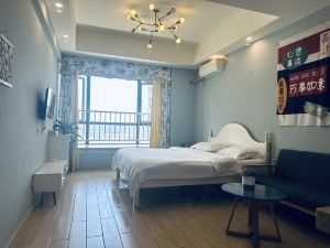 Aixi·Xiaozhu Serviced Apartment (Haikou Wanda Plaza)