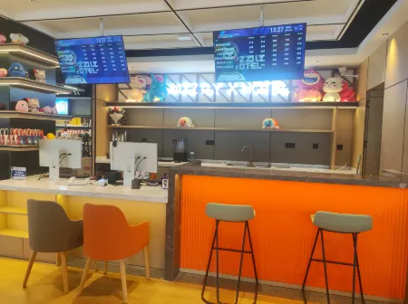 Unknown Lifanyu Hotel (Xiaoyi Shengxihu Branch) Отели в г. Сяои