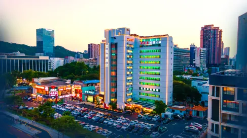 Greenery Hotel