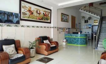 Qujing Return Customer Hotel (Huashan Road Branch)