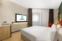 Campanile Hotel（Handan Meile City Mingzhu Square Hotel）