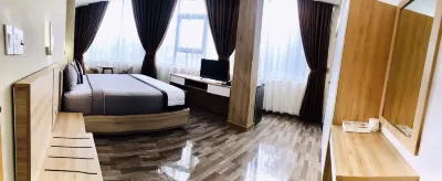 Khách sạn Hoàng Gia Các khách sạn gần Ngã Tư Chợ Tân Phước Khánh
