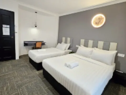 Luna Hotel By Moonknight Hotels in Tanjung Tokong