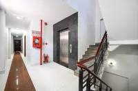 Sunrise Airport Hotel