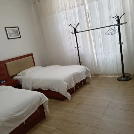 Qujing Jingxin Hotel