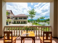 LAN XIANG BOUTIQUE HOTEL バンパノム周辺のホテル
