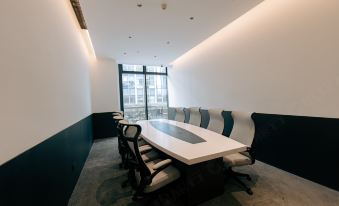 E·HOTEL  (Nanjing South Railway Station)