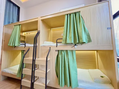 Nine sheep youth hostel (Shenzhen North Station Branch) Hotels in 