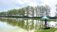 Dongshan Guest House Hotels in Ezhou