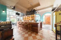 Nova Traveller's Lodge - Quầy Bar