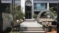 Dalian Jinyun Huayu Homestay (Dalian Venetian water city &Gangdong Fifth Street)