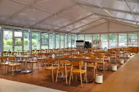 Wen'an Luneng Hollick Club Homestay Hotels in Wen'an