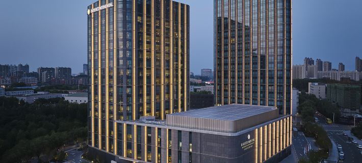 InterContinental Hotels CHANGCHUN HIGH TECH ZONE by IHG Hotele w: Changchun