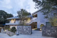 Gushu Meditation Mountain House (Xinmi Fuxi Mountain) Hotel berhampiran Jishan Sanfeng