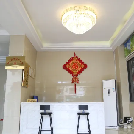 Rongguang Hotel (Tianzi Hot Spring)