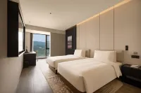 Madison Hotel (Yibin Hejiangmen Yangtze River Park) Hotels in Yibin