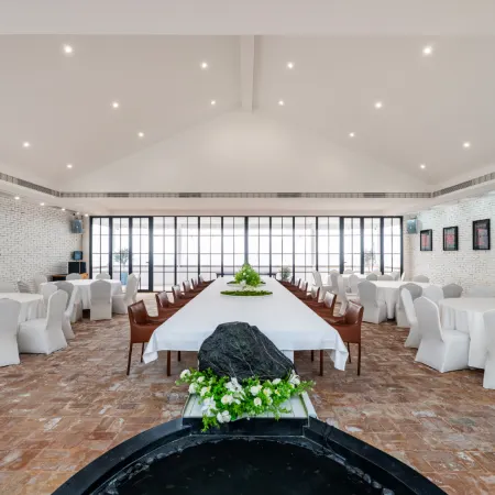 Fanju Hotel (Xi'an Epanggong South Metro Station, Jiu Jiu Da Qin Branch) Отели рядом с достопримечательностью «Горячая Источники Большого Цзян»