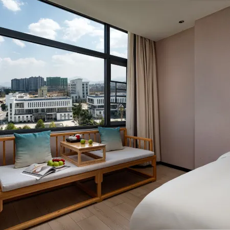 Yueman Hotel