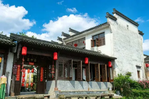 Tang Mo Huazhongju Homestay (Tang Mo Scenic Area)