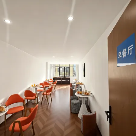 Meiman Audio-Visual Hotel (Shaodong Tobacco and Alcohol Food City Railway Station)