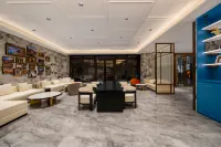 Grand Rezen Hotel Zhaosu  (Tianma International Tourism Cultural Plaza Jiefang Street) - parking