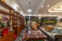 Jiuxi Lexuan (Kunming Changshui Airport) - غرفة مطلة على الجبل
