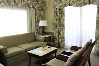 Hilton Vacation Club Cypress Pointe Orlando Hotels in Orange County