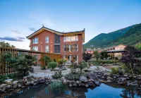 Vine Villa Hotels near Gemu Mountain