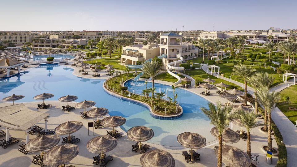 Coral Sea Holiday Resort and Aqua Park