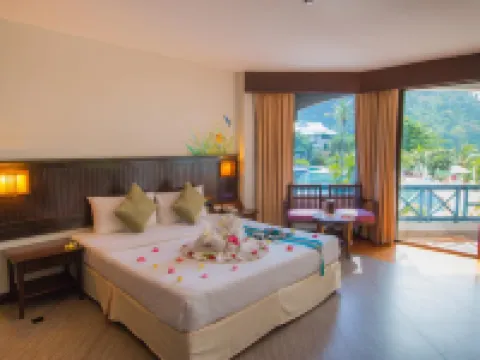 ピピ アイランド カバナ ホテル ピピ島のホテル