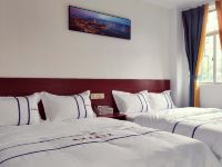 珠海港澳度假公寓 - 山景精品双床房
