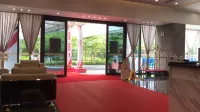 Huabao Sports Exhibition Hotel - 3-Star